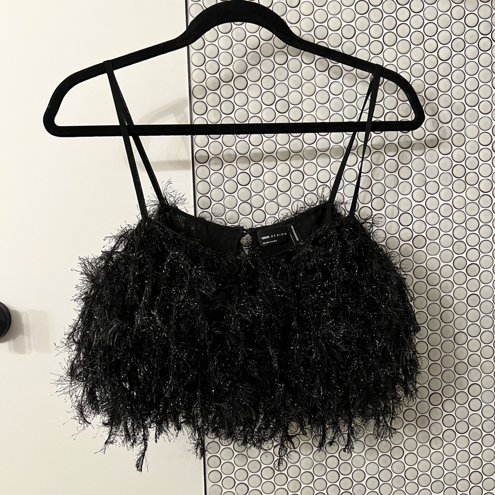 Gorgeous faux feather cropped tank. Black with silver threads. Worn once!